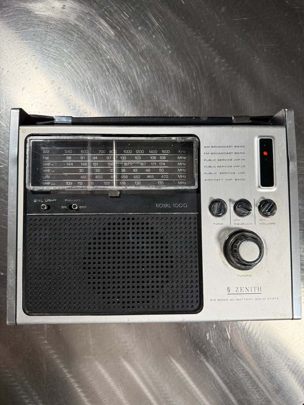 Zenith Royal 1000 6-Band Portable Radio AM FM VHF UHF Solid State